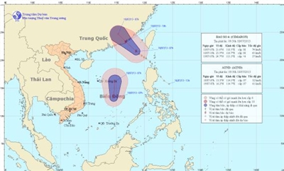 Giữa biển Đông xuất hiện vùng áp thấp mới. Ảnh: Trung tâm Dự báo Khí tượng Thủy văn T.Ư. 
